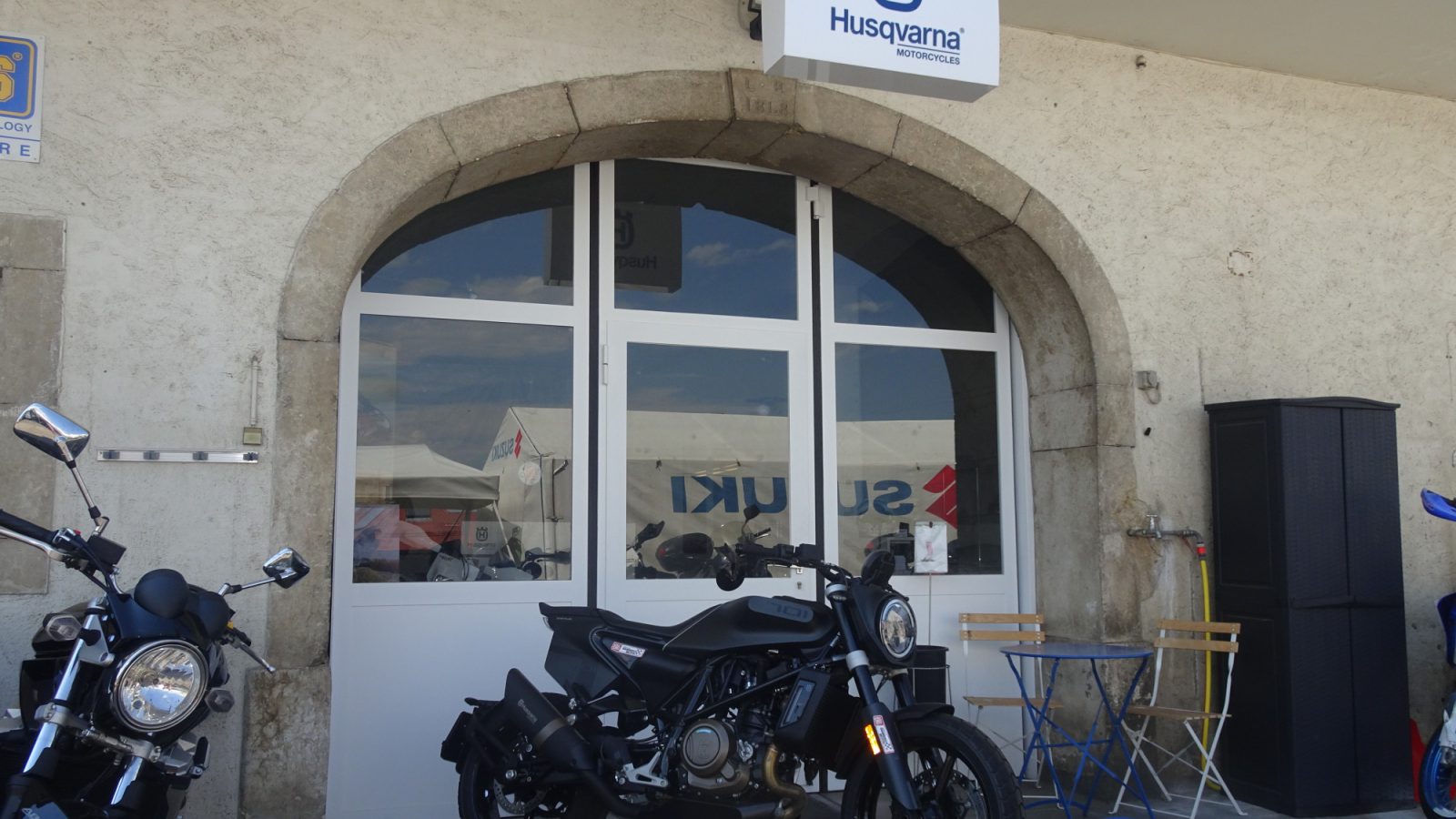 Damiers Motos — photo 1