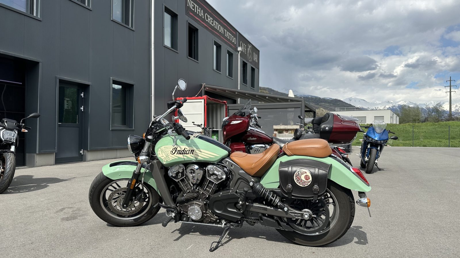 Swiss Kustom Faktory - Indian Valais-Wallis — photo 1
