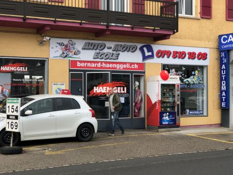 Auto-Moto école Bernard Haenggeli — photo 1