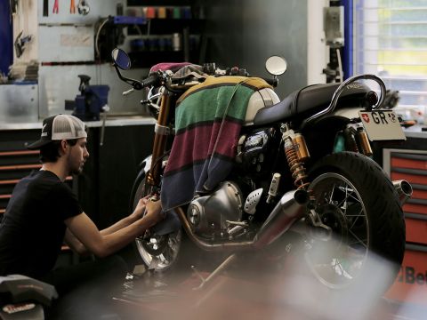 Arsenal Garage/Triumph Neuchâtel — photo 1
