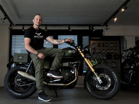 Arsenal Garage/Triumph Neuchâtel — photo 3