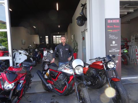 Moto Furia — photo 1